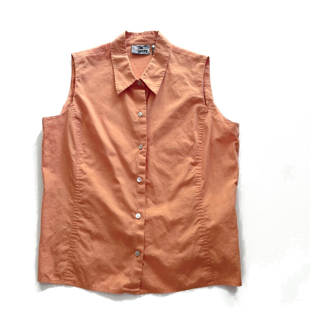 Liz Claiborne Classics , Size 14, Sleeveless Button Down